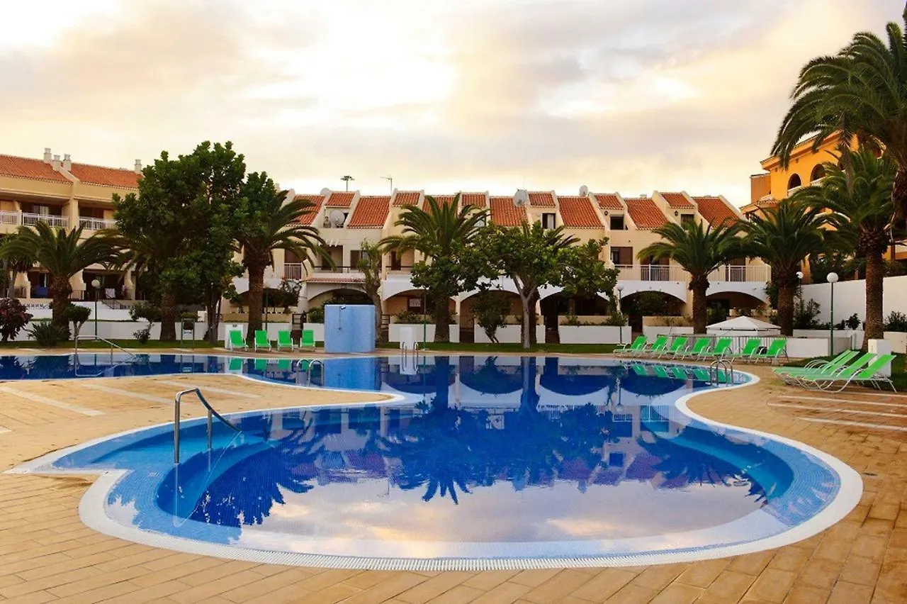 Seafront Golden Mile Las Americas Hard Rock Арона Апартаменты